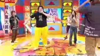 团建吃瓜大挑战的视频,吃瓜大挑战趣味横生，团队凝聚力瞬间飙升