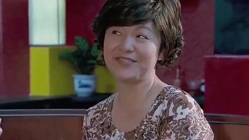 辽宁女老板吃瓜事件视频,一场网络热议的瓜田风波