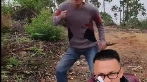 鹿哥哥吃葫芦瓜视频,萌态可掬萌翻网友