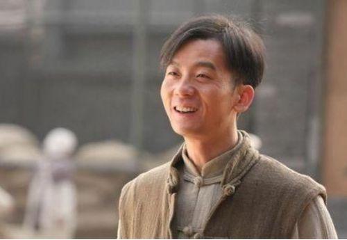 演员导演吃瓜是谁呀视频,揭秘“演员导演吃瓜”视频背后的热门话题与人物