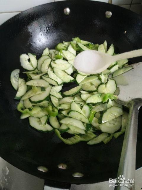 老瓜干怎么做菜吃视频教程,美味营养，简单易学